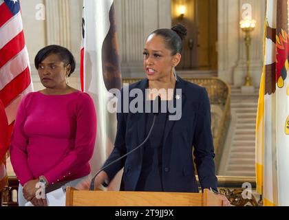 San Francisco, KALIFORNIEN - 25. Januar 2023: Staatsanwalt Brooke Jenkins sprach bei einer Pressekonferenz im Rathaus über das neue Abtreibungsrecht in der Bay Area Stockfoto
