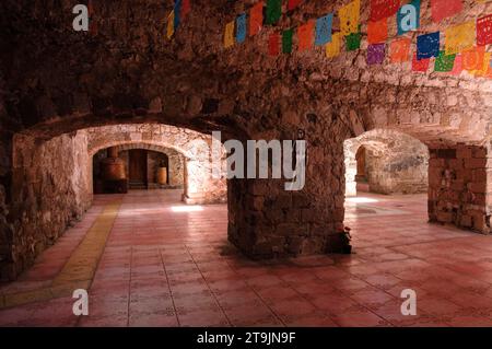 Titel: Huasca de Ocampo, Hidalgo, Mexiko - 2023 Eine Kapelle in Santa María Regla Hacienda, eine ehemalige Bergbauhacienda, die heute in ein Hotel umgewandelt wurde. Stockfoto