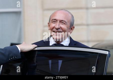 Paris, Frankreich. September 2018. Innenminister Gerard Collomb verlässt das Schloss Elysee nach der wöchentlichen Kabinettssitzung in Paris am 19. September 2018. Foto: Henri Szwarc/ABACAPRESS.COM Credit: Abaca Press/Alamy Live News Stockfoto