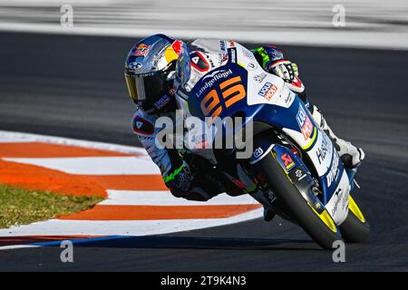 Valencia, Spanien. November 2023. Qualifikation für den Grand Prix von Motul des Comunitat Valenciana von MotoGP auf dem Ricardo Tormo Circuit. 25. November 2023 im Bild: Moto3 Collin Veijer Clasificacion del Gran Premio de MotoGP de la Comunidad Valenciana en el Circuito Ricardo Tormo. 25 de Noviembre de 2023 POOL/MotoGP.com/Cordon Pressebilder sind nur für redaktionelle Zwecke bestimmt. Obligatorischer Vermerk: © MotoGP.com Credit: CORDON PRESS/Alamy Live News Stockfoto