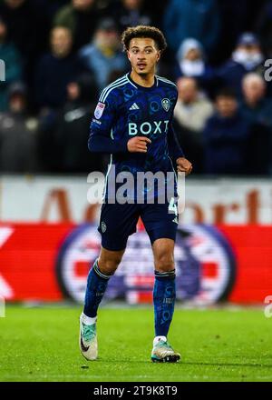 Ethan Ampadu von Leeds United während des SKY Bet EFL Championship-Spiels Rotherham United FC gegen Leeds United FC im Aesseal New York Stadium, Rotherham, England, Großbritannien am 24. November 2023 Stockfoto