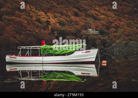 Llyn Padarn, an einem ruhigen Morgen Stockfoto