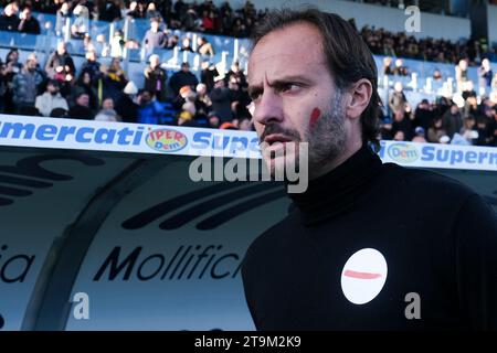 Frosinone, Italien. November 2023. Während des Fußballspiels der Serie A zwischen Frosinone Calcio und Genua im Benito Stirpe Stadion in Frosinone, Italien am 26. November 2023. Quelle: Unabhängige Fotoagentur/Alamy Live News Stockfoto