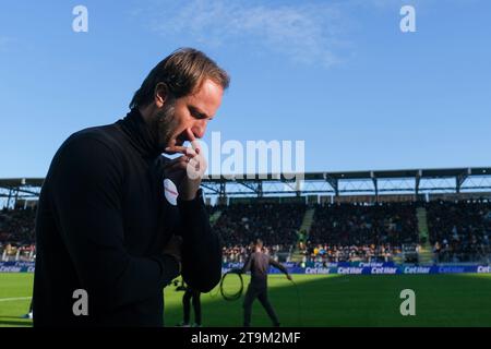 Frosinone, Italien. November 2023. Während des Fußballspiels der Serie A zwischen Frosinone Calcio und Genua im Benito Stirpe Stadion in Frosinone, Italien am 26. November 2023. Quelle: Unabhängige Fotoagentur/Alamy Live News Stockfoto