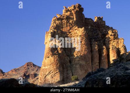 Aufschluss in Juniper Gulch, Honeycombs Wilderness Study Area, Leslie Gulch Area of Critical Environmental Concern, Oregon Stockfoto