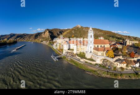 Luftaufnahme des Stifts Dürnstein Stockfoto