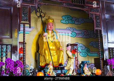 Sun Moon Lake, Yuchi, Taiwan - 9. Oktober 2023: Xuanguang Tempel im Sun Moon Lake, Nantou, Taiwan Stockfoto