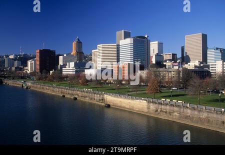 Downtown von Morrison Bridge, Portland, Oregon Stockfoto