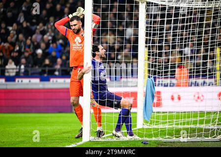 Brüssel, Belgien November 2023. Thomas Delaney von Anderlecht reagiert auf ein Fußballspiel zwischen RSC Anderlecht und RWD Molenbeek am 15. Tag der ersten Liga der Jupiler Pro League 2023-2024 in Brüssel, am Sonntag, den 26. November 2023. BELGA FOTO LAURIE DIEFFEMBACQ Credit: Belga News Agency/Alamy Live News Stockfoto