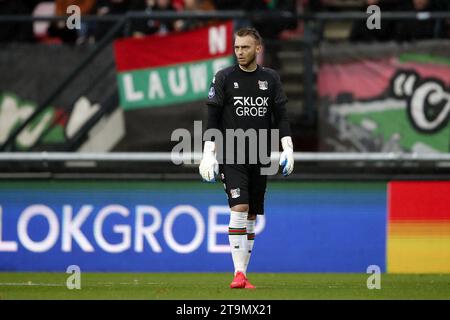 NIJMEGEN - NEC Nijmegen Torhüter Jasper Cillessen während des niederländischen Eredivisie-Spiels zwischen NEC und Go Ahead Eagles in de Goffert am 26. November 2023 in Nijmegen, Niederlande. ANP BART STOUTJESDIJK Stockfoto