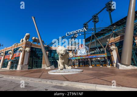 Das Comercia Park Baseballstadion beherbergt Tigerstatuen in Detroit, USA Stockfoto