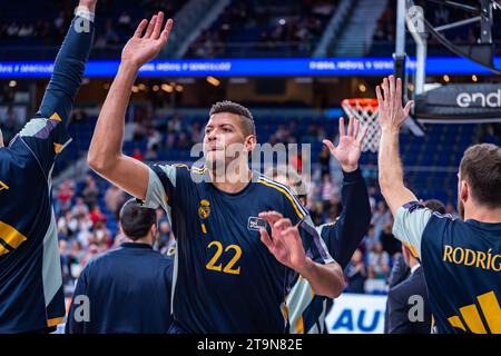 Madrid, Spanien. November 2023. Edy Tavares von Real Madrid vor dem Liga-Endesa-Spiel zwischen Real Madrid und Morabanc Andorra im Wizink Center. Endergebnis: Real Madrid 85:76 Morabanc Andorra. Quelle: SOPA Images Limited/Alamy Live News Stockfoto