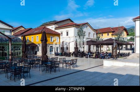 Andricgrad oder Kamengrad, ein ethnisches Dorf in Višegrad, Bosnien und Herzegowina Stockfoto