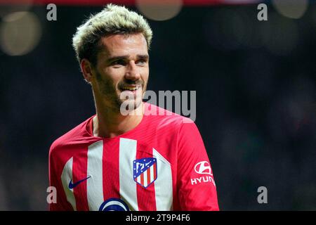 Madrid, Spanien. November 2023. Antoine Griezmann von Atletico de Madrid spielte am 25. November im Civitas Metropolitano Stadium in Madrid, Spanien, während des Liga-Spiels zwischen Atletico de Madrid und RCD Mallorca. (Foto: Cesar Cebolla/PRESSINPHOTO) Credit: PRESSINPHOTO SPORTS AGENCY/Alamy Live News Stockfoto