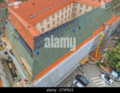 Galerie Dachrestauration, Zagreb Stockfoto