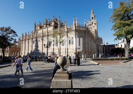 Kathedrale von Sevilla und Glockenturm Giralda, Sevilla, Andalusien, Spanien. Europa. Stockfoto