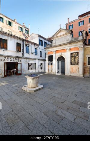 Saint Gall's Church - das irische Klostererbe in Italien (wahrscheinlich die kleinste Kirche in Venedig) - Venedig, Italien Stockfoto