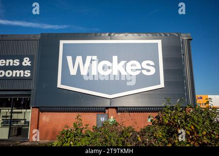 Withs DIY Store, Longwell Green, Bristol, Großbritannien Stockfoto