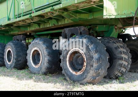 MAZ-537 Militärfahrzeug Stockfoto