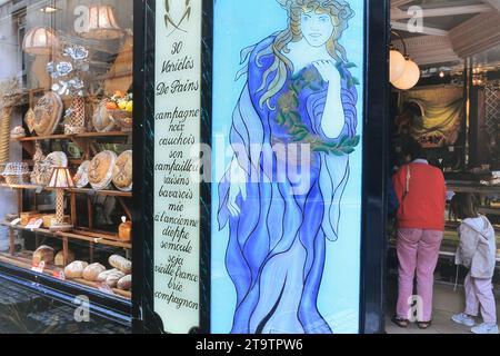 Hübsche/dekorative französische Bäckerei. Fecamp. Normandie. Frankreich. Europa Stockfoto