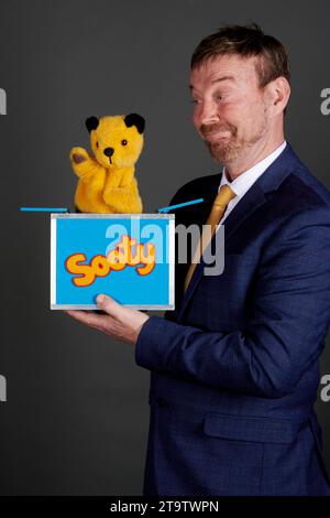 Ruoty mit Richard Cadell im Oldie des Jahres 2023, 23.11.23 Stockfoto