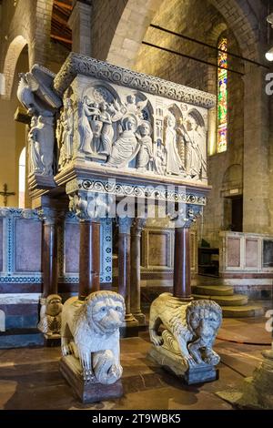 Italien, Toskana, Barga, Colleggiata di San Cristoforo, Kollegialkirche des Heiligen Christopher Stockfoto