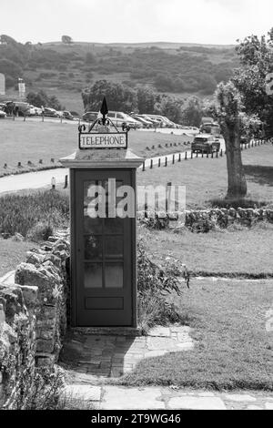 Der Telefonkiosk K1 im Dorf Tyneham in Dorset Stockfoto