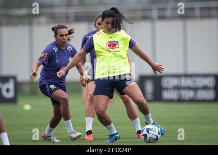 Sao Paulo, Sao Paulo, Brasilien. November 2023. Sao Paulo (SP), 27/2023 - TRAINING/AUSWAHL DER FRAUEN - Training der brasilianischen Frauen-Fußballmannschaft am Nachmittag dieses Montag, 27. November 2023, im CT Joaquim Grava, in Sao Paulo-SP. Die Mannschaft bereitet sich auf zwei Freundschaftsspiele gegen die japanische Nationalmannschaft vor. (Kreditbild: © Ronaldo Barreto/TheNEWS2 via ZUMA Press Wire) NUR REDAKTIONELLE VERWENDUNG! Nicht für kommerzielle ZWECKE! Stockfoto