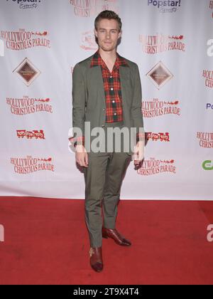 26. November 2023 in Hollywood, Kalifornien, USA: Mat O’Neill nimmt an der 91. Hollywood Christmas Parade Teil. (Credit Image: © Billy Bennight/ZUMA Press Wire) NUR REDAKTIONELLE VERWENDUNG! Nicht für kommerzielle ZWECKE! Stockfoto