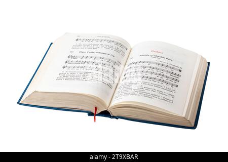 Einfaches kleines Kirchenliederbuch Gesangbuch offen verteilt, Noten musikalischer Noten religiöser Gottesdienst Lied, singen während der Messe einfaches Konzept, Gesang Stockfoto