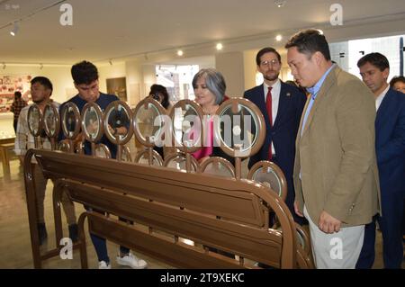 CUENCA-INAGURACION-MUSEO DE LA MONEDA Cuenca, Ecuador 27 de noviembre de 2023 La inauguracion del museo de la moneda del banco Central del Ecuador Cuenca cuenta con un innovado y renovador espacio de dos pisos en el edificio del banco Central. ESTA es una propuesta Cultural y monetaria alineadas a la historia monetaria de nuestro pais, destinada a la Conservacion numismatica del pais. Cuenta con 173 bienes numismaticos, esta al servicio de la ciudad hace 26 anos desde 1997 cuando se aperturo en el museo Pumapungo de Cuenca, sin embargo ahora se adopta en un renovado nombre de Museo de la moned Stockfoto