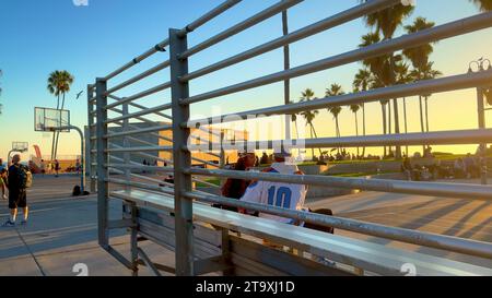 Sportplätze in Venice Beach California - LOS ANGELES, USA - 5. NOVEMBER 2023 Stockfoto