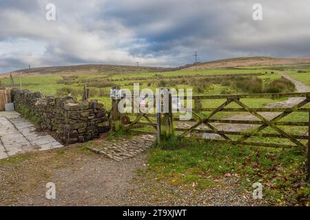 21.11.23 Darwen, Lancashire, Großbritannien. Darwen Tower über Tockholes auf den West pennine Moors Stockfoto