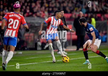 Girona, Esp. November 2023. GIRONA FC-ATHLETIC DE BILBAO 27. November 2023 Sávio (16) des Girona FC während des Spiels zwischen Girona FC und Athletic de Bilbao, das dem vierzehntägigen Spiel der La Liga EA Sports im Stadtstadion Montilivi in Girona entspricht. Quelle: Rosdemora/Alamy Live News Stockfoto