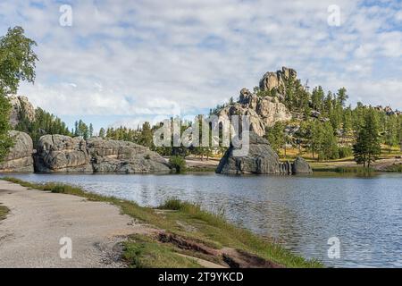 Blick auf den Sylvan Lake im Custer State Park, South Dakota Stockfoto