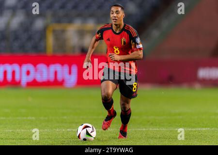 Brüssel, Belgien November 2023. BRÜSSEL, BELGIEN - 19. NOVEMBER: Youri Tielemans von Belgien spielt mit dem Ball beim Spiel der Gruppe F - UEFA EURO 2024 Europa-Qualifikation zwischen Belgien und Aserbaidschan am 19. November 2023 im King Baudouin Stadion in Brüssel, Belgien. (Foto: Joris Verwijst/BSR Agency) Credit: BSR Agency/Alamy Live News Stockfoto