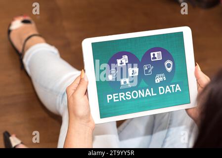 Tablet-Bildschirm mit einem Konzept für persönliche Daten Stockfoto
