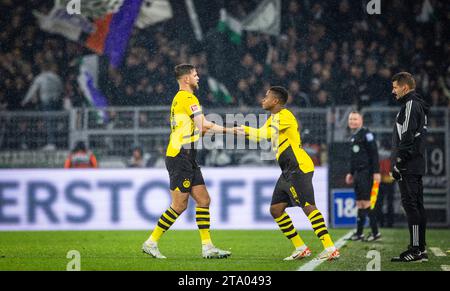 Dortmund, Deutschland. November 2023. Niclas Füllkrug (BVB) Youssoufa Moukoko (BVB) Borussia Dortmund - Borussia Mönchengladbach 25.11.2023 Copyright ( Stockfoto