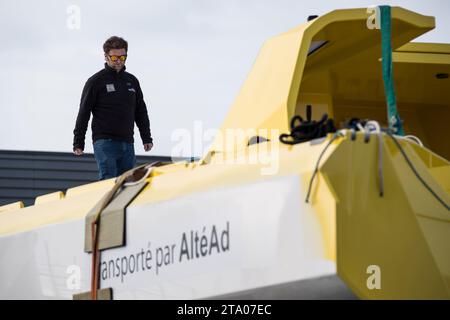 Transfer von IMOCA La Mie Caline - Artipole (Arnaud Boissières) zwischen Port-La-Foret und Les Sables d'Olonne - Arnaud Boissières auf seinem IMOCA am 12. Februar 2018 in Sables d'Olonne, Frankreich - Foto Olivier Blanchet / DPPI Stockfoto