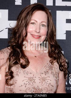 Los Angeles, Ca. November 2023. Cara Cotham bei der Premiere von „The Shift“ im AMC The Grove 14 in Los Angeles, Kalifornien am 27. November 2023. Quelle: Faye Sadou/Media Punch/Alamy Live News Stockfoto