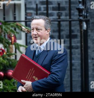 London, Großbritannien. November 2023. David Cameron, Außenminister, bei einer Kabinettssitzung in der Downing Street 10 London. Quelle: Ian Davidson/Alamy Live News Stockfoto