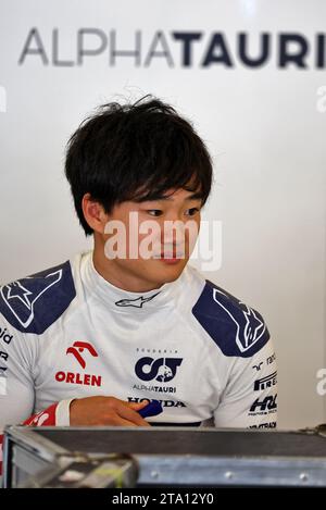 Abu Dhabi, Abu Dhabi. November 2023. Yuki Tsunoda (JPN) AlphaTauri. Formel-1-Test, Dienstag, 28. November 2023. Yas Marina Circuit, Abu Dhabi, VAE. Quelle: James Moy/Alamy Live News Stockfoto