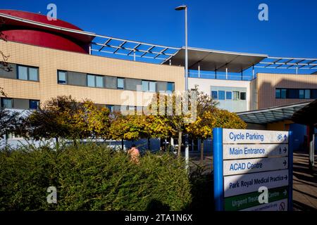 Central Middlesex Hospital, Acton Lane, Borough of Brent, London, England, UK Stockfoto