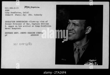 Der ehemalige Kriegsgefangene der US-Marine, Captain William K. Angus, kommt im Rahmen der Operation Homecoming am 31. März 1973 im Camp Pendleton Naval Hospital an. Dieses Foto zeigt eine Nahaufnahme von Captain Angus während der Rückführung. Stockfoto