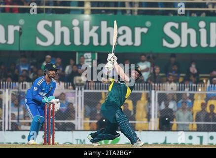 Guwahati, Assam, Indien. November 2023. Matthew Wade of Australia während des Spiels Nr. 03 der T20 International Series zwischen Australien und Indien im Barsapara Cricket Stadium, Guwahati, Assam, Indien am 28. November 2023 (Foto: © Avijit das/ZUMA Press Wire) NUR ZUR REDAKTIONELLEN VERWENDUNG! Nicht für kommerzielle ZWECKE! Stockfoto