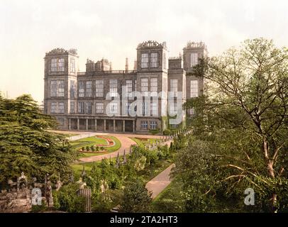 Hardwick Hall, ein architektonisch bedeutendes Landhaus aus der elisabethanischen Zeit, New Hall, Derbyshire, England, Historisch, um 1900, digital restaurierte Reproduktion nach einem Original aus dem 19. Jahrhundert / Hardwick Hall, ein architektonisch bedeutendes Landhaus aus der elisabethanischen Zeit, New Hall, Derbyshire, England, Historic, 1900, digital restaurierte Reproduktion nach einem Original aus dem 19. Jahrhundert Stockfoto