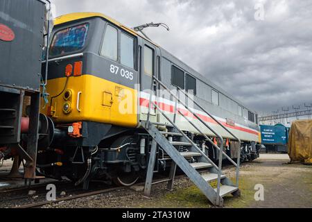 87035 „Robert Burns“ im Crewe Heritage Centre im Jahr 2015. Stockfoto