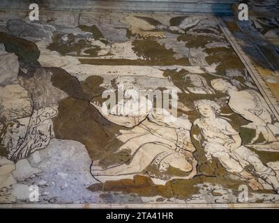 Moses in Sinai, Siena Kathedrale Etage Stockfoto