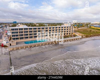 Daytona, FL, USA - 18. November 2023: Luftbild Daytona Inn Beach Resort Florida 2023 Stockfoto