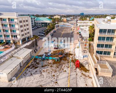 Daytona, FL, USA - 18. November 2023: Einfahrt zum Daytona Beach ist für Fahrzeuge gesperrt Stockfoto